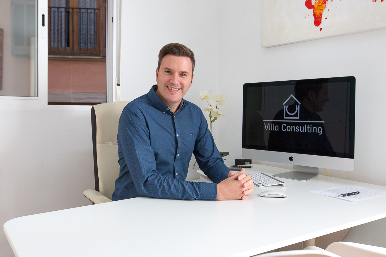 Entrevista de HundredRooms a Bernat Comas, CEO de Villa Consulting